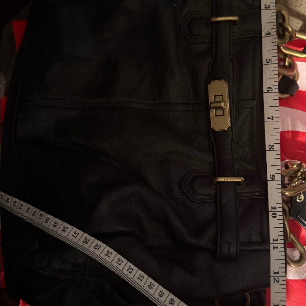 Black coach purse - Picture 7 of 7